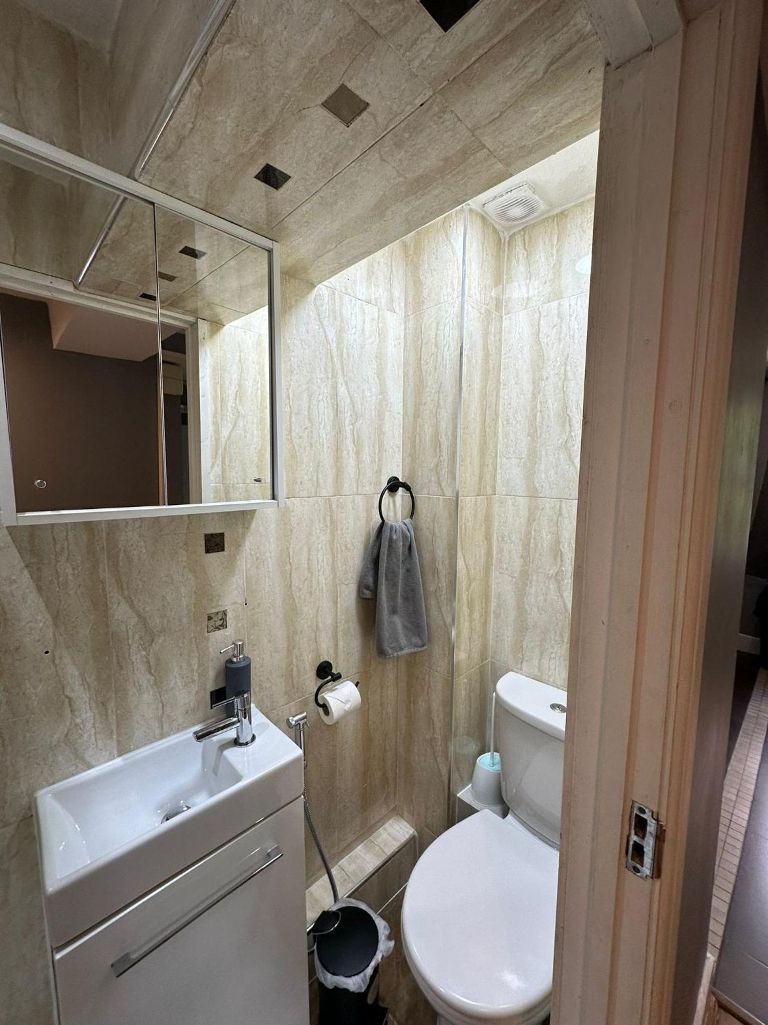 Lovely 2 Bedrooms Apartment 런던 외부 사진